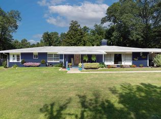 8 Rambling Rd, Longview, TX 75604