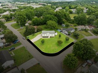 105 Cedar Ridge Dr, La Vergne, TN 37086