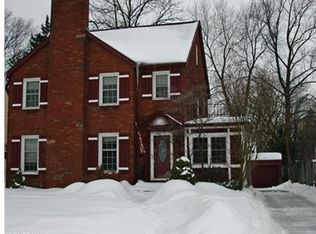 5720 Edgehill Dr, Parma, OH
