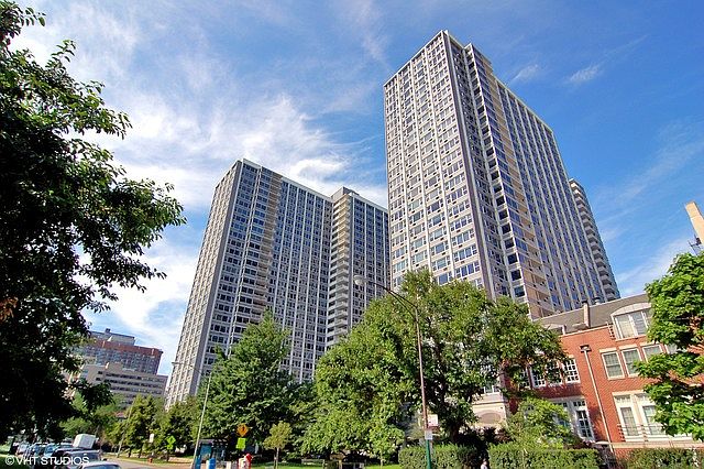 1st image of 4250 N Marine Dr APT 1316