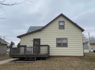 215 N State St, Aberdeen, SD 57401