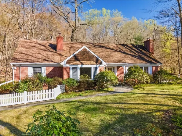 12 Green Valley Road, Armonk, NY 10504