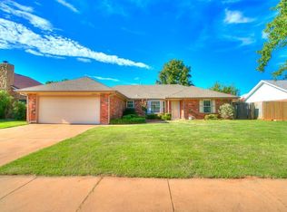 2905 Countrywood Ln, Edmond, OK 73012