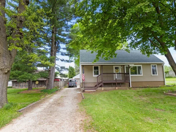1007 Arland St, Rock Falls, IL 61071