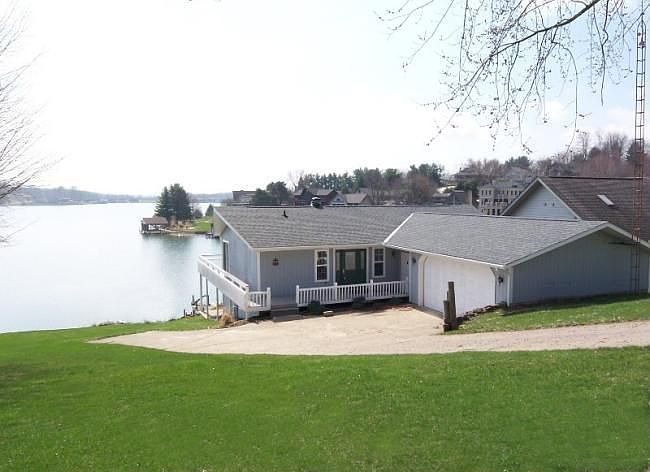 1st image of 365 Northern Spy Cir