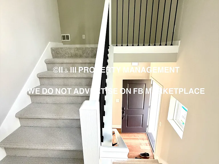18755 188th Ter — Photo 13
