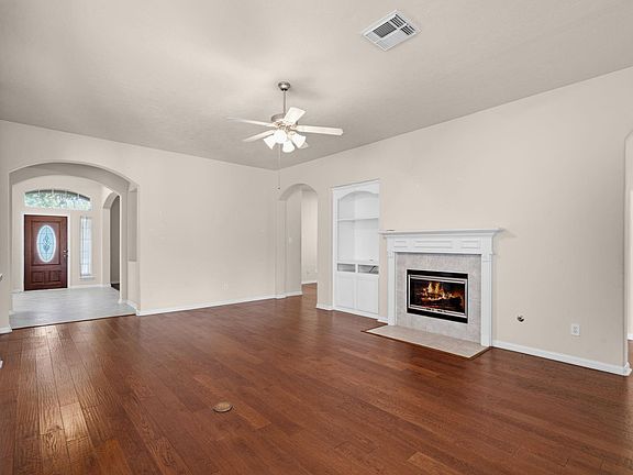 2nd image of 9122 Sunny Ridge Dr