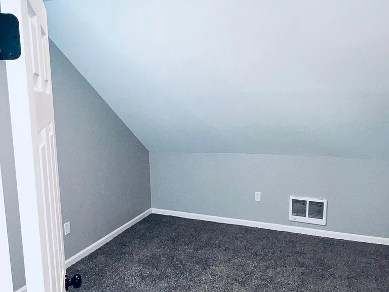 3341 W 105th St #6 — Photo 9