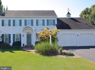 3013 Pleasant View Dr, Manheim, PA 17545