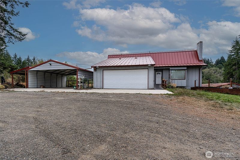 2nd image of 10702 Cramer Road NW