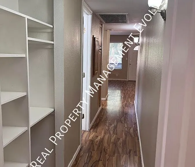 14203 N 19th Ave #1006 — Photo 10
