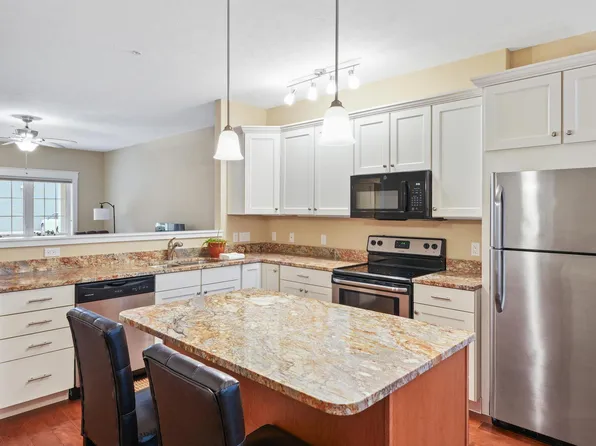 431 Munson Pl Unit 4, Traverse City, MI 49686