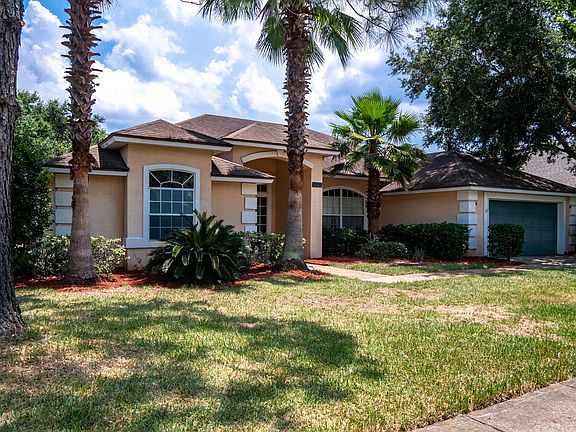 2nd image of 2509 W Beautyberry Cir
