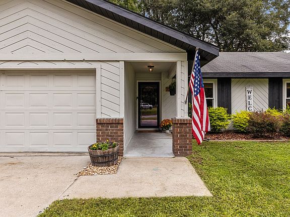 3rd image of 5516 NW 38th Pl