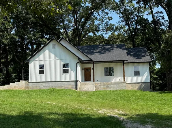 409 Valley Road, Thayer, MO 65791