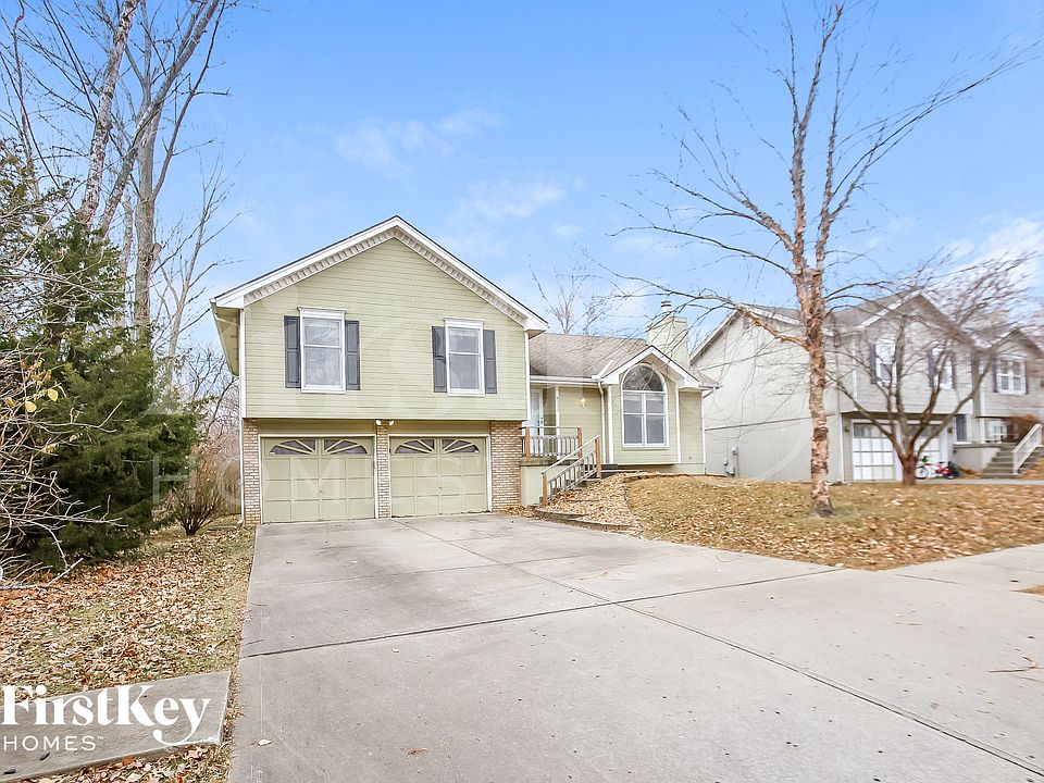 1st image of 8320 N Allenton Dr
