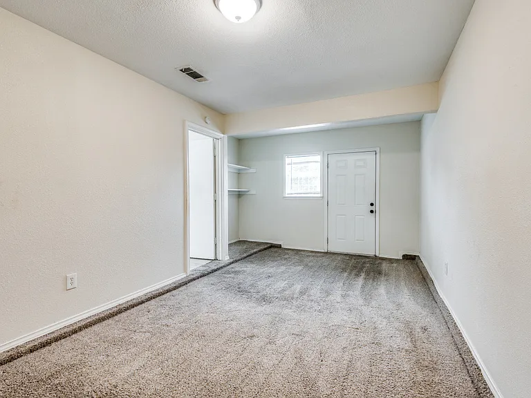 431 Justice Dr — Photo 11