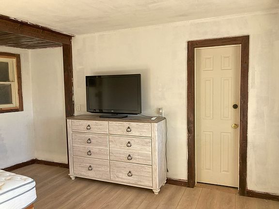 2nd image of 902 W Hopi Dr #23