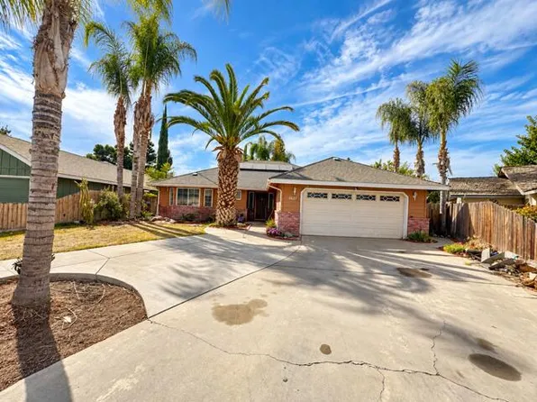 1621 N Maple Street, Visalia, CA 93292