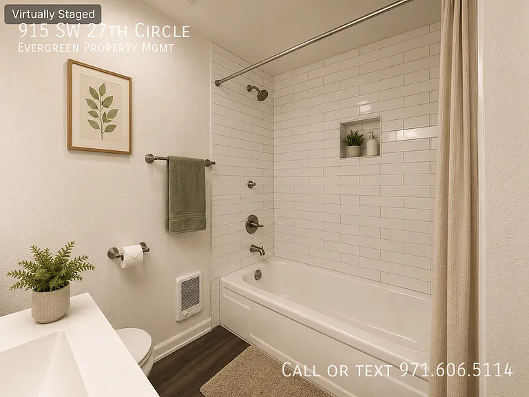 915 SW 27th Cir — Photo 16