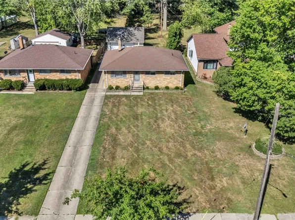 426 E 266th St, Euclid, OH 44132