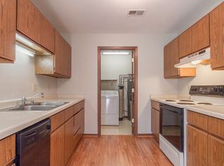 2310 Brewery Rd #4, Cross Plains, WI 53528