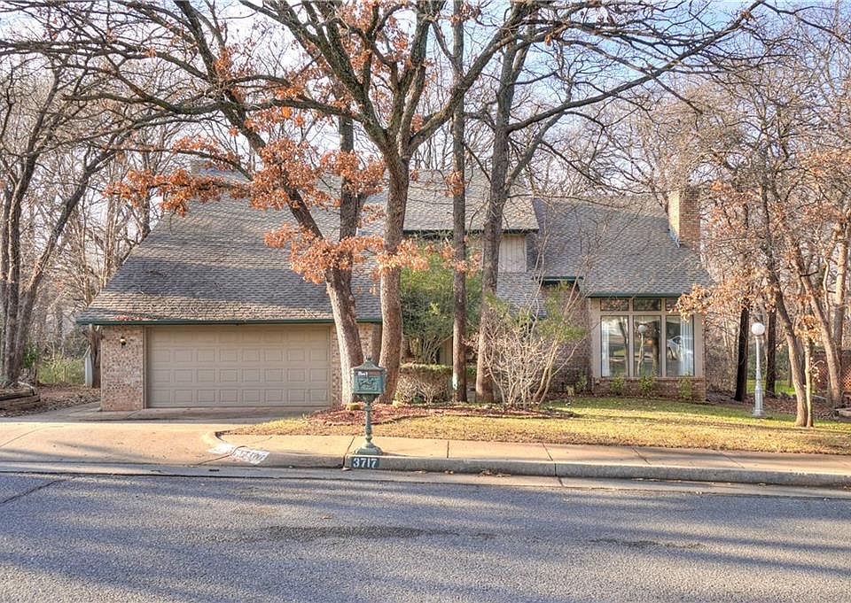 1st image of 3717 Coachlight Dr