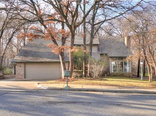 3717 Coachlight Dr, Edmond, OK 73013