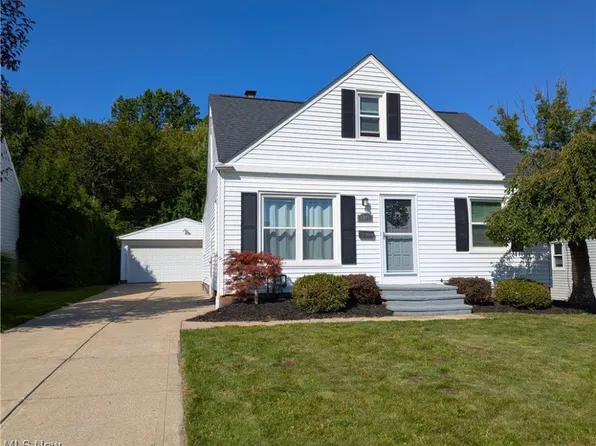 1146 Iroquois Ave, Mayfield Heights, OH 44124