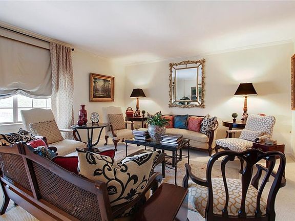 5th image of 1750 Saint Charles Ave APT 629