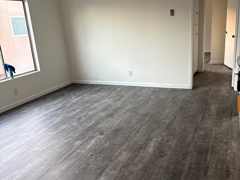 501 W Newmark Ave #D — Photo 4