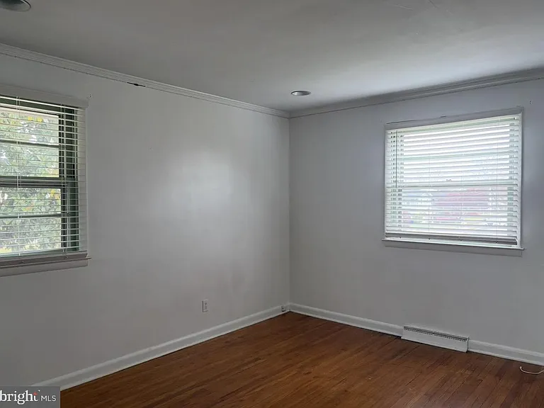 1868 Pine Rd — Photo 28