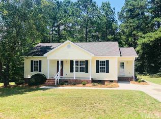 88 Lees Place Dr, Lillington, NC 27546