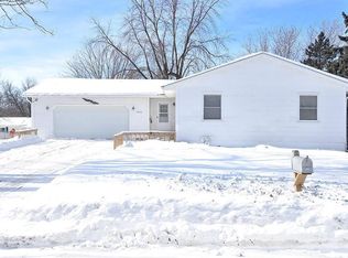 1930 Saint Paul Rd NE, Owatonna, MN 55060