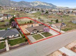 21811 San Gabriel Dr, Tehachapi, CA 93561