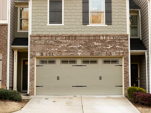 2nd image of 201 Townview Dr
