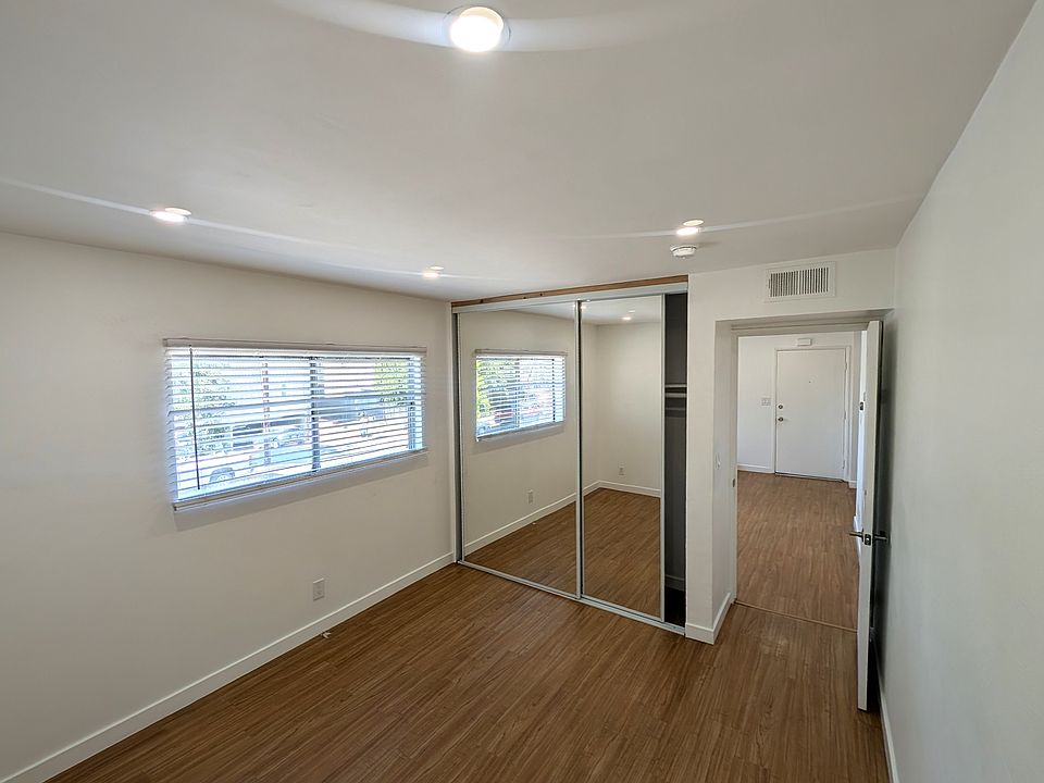 Right bedroom
