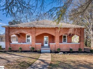 566 S Harper Ext, Laurens, SC 29360