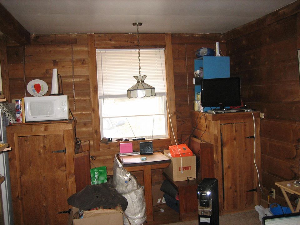 2nd image of 3409 Cross St