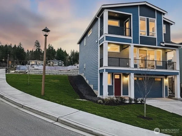 17530 NE Midnight Sun Loop, Poulsbo, WA 98370