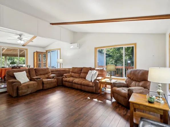 E13848 Dan Mar Court, Merrimac, WI 53561