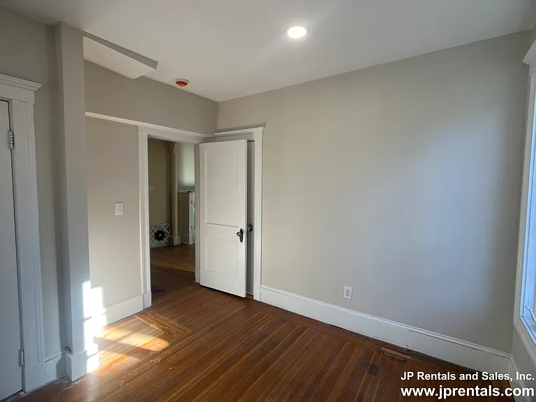 1 Arborway — Photo 23