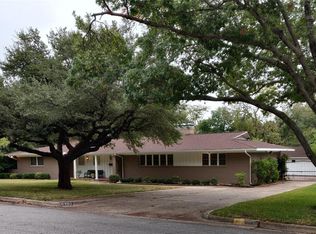 6463 Floyd Dr, Fort Worth, TX 76116