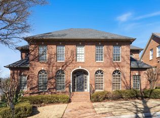 26 Saint Charles Sq, Huntsville, AL 35801