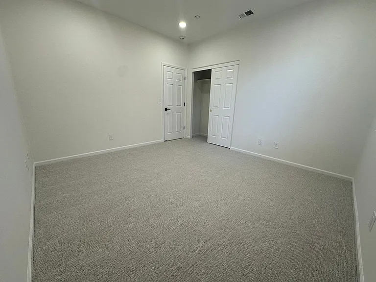 2608 Saint Andrews Dr — Photo 20
