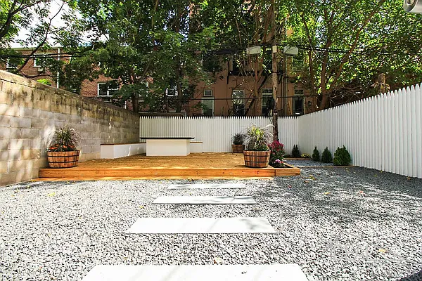 Rented by Ideal Properties Group | media 3