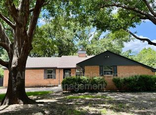 506 S Lois Ln, Richardson, TX 75081