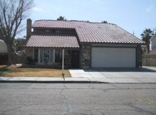 1885 Roxford Dr, Las Vegas, NV 89119