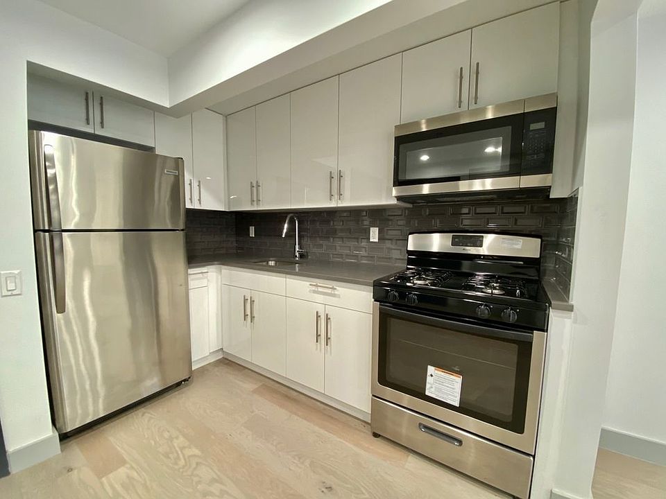 1st image of 139 Marcus Garvey Blvd APT 1R