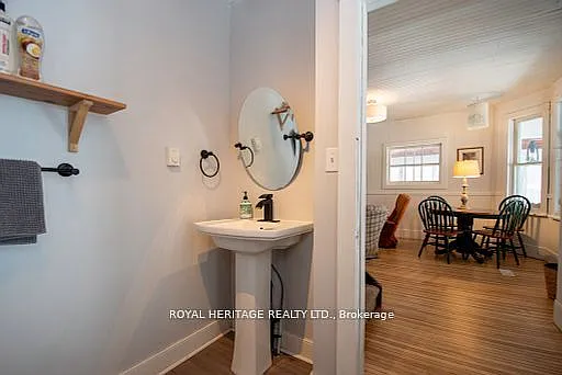 1074 Lakehurst Rd — Photo 25